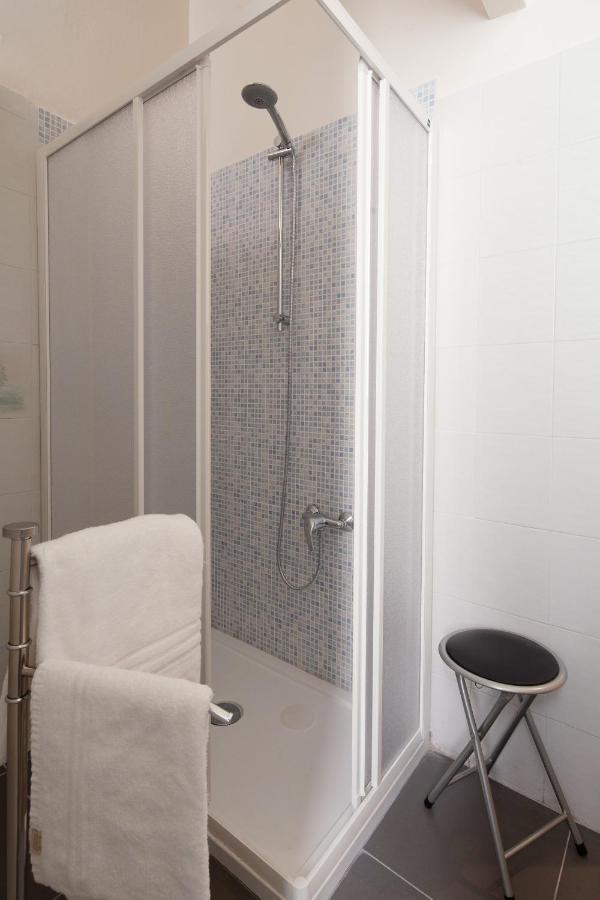 Rent Rooms Ла-Спеція Екстер'єр фото